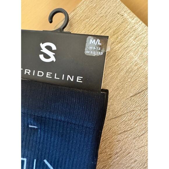 Las Vegas Raiders Strideline Socks - Picture 4 of 6